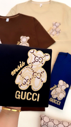 ست لوکس gucci - جنس تیشرت: سوپر پنبه - تکه دوزی گلدوزی - جنس شلوار پنبه لاکرا